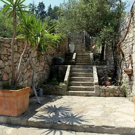 Secluded Fisherman's Cove Sveti Ante, Hvar - 24817 * Sveti Anton (Hvar)