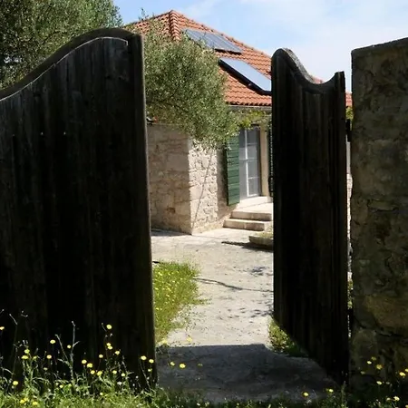 Secluded Fisherman's Cove Sveti Ante, Hvar - 24817 Prázdninový dům Sveti Anton (Hvar)
